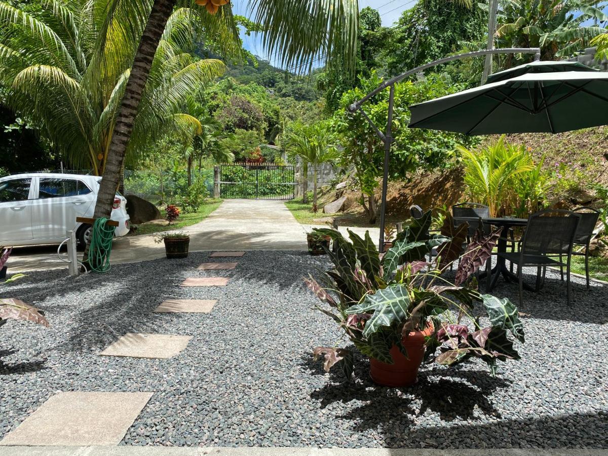 Riviere Self Catering *